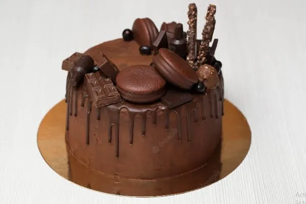 قیمت خرید کیک تولد شکلاتی ساده خانگی + فروش ویژه